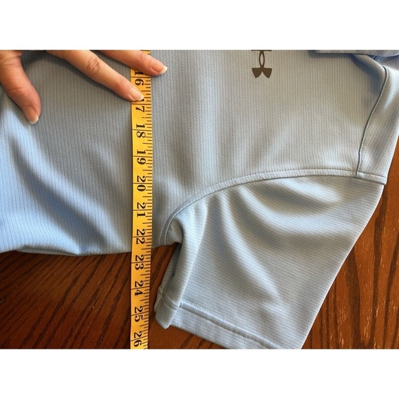 Under Armour loose short sleeve men's button up size large blue - Picture 6 of 7